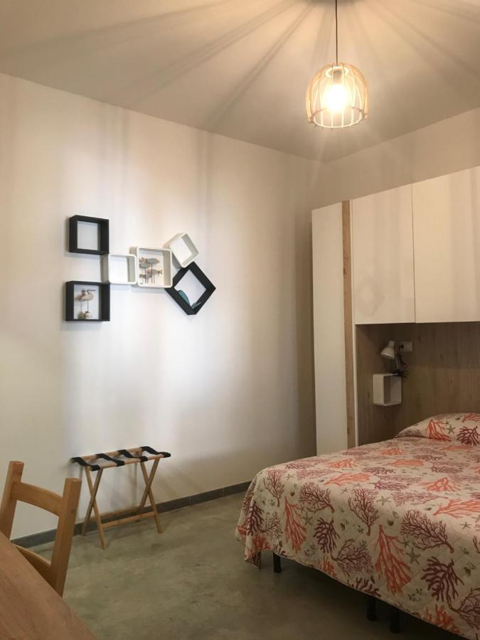 40° Parallelo Guest House Riola Sardo Exterior photo